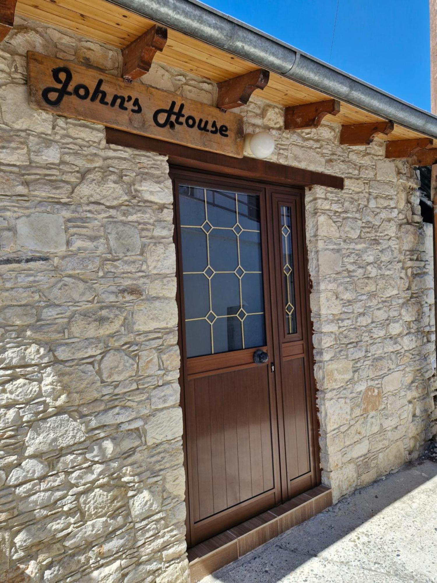 Pensjonat John' S House In Omodos Limassol Zewnętrze zdjęcie